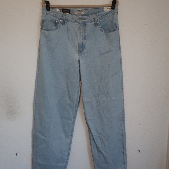 Levi's Baggy Dad Women's Jeans Size 31 Light Sugar - Light Wash - Picture 4 of 8
